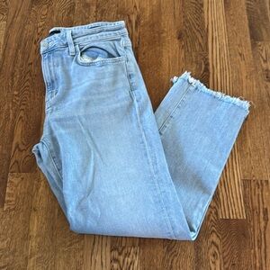 Joe’s Women’s The Scout Mid Rise Slim Tomboy Crop Light Wash Jean Size 29